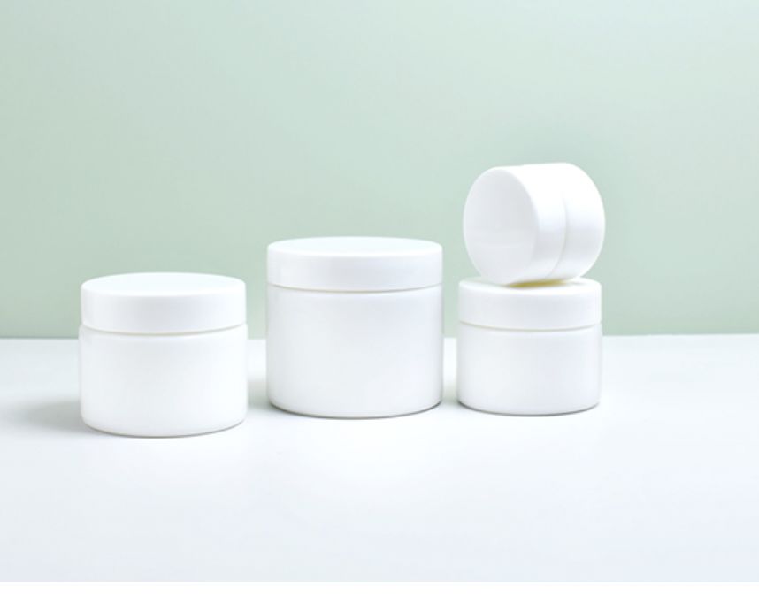 Smooth Surface Glass Cosmetic Jars for Sealing and Screw Cap